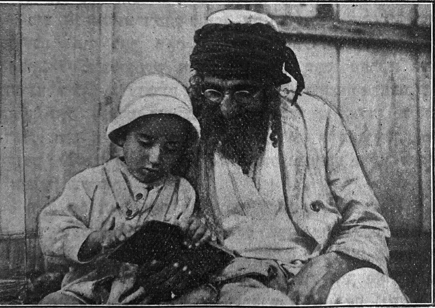 The Meandering Jew: 	Joseph Tunkel’s  Endless Journey